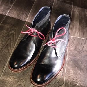 Barely worn Cole Haans! Sharp!